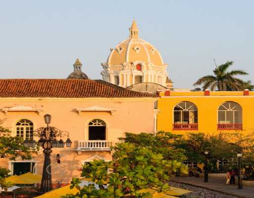 20140115153540304000_shutterstock_45281770_Streets of Cartagena, Colombia